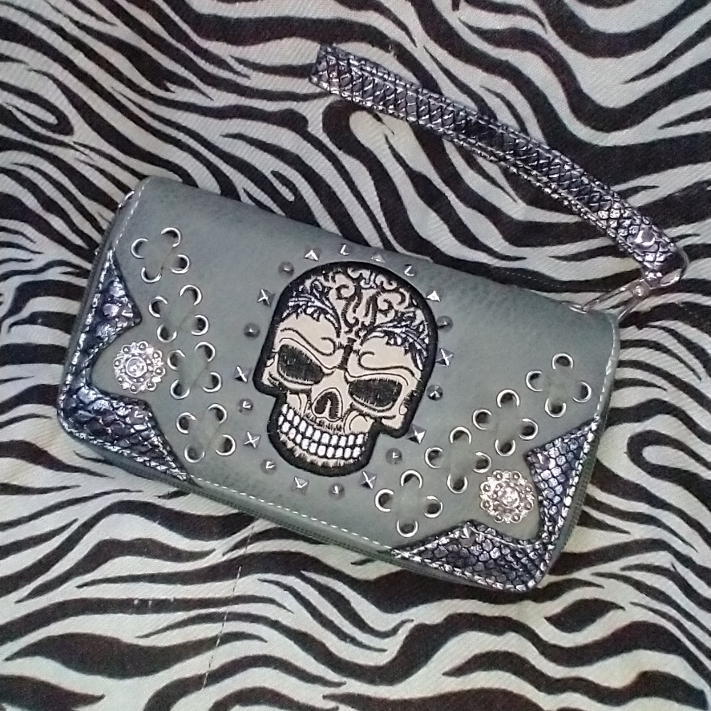 Skull wallet